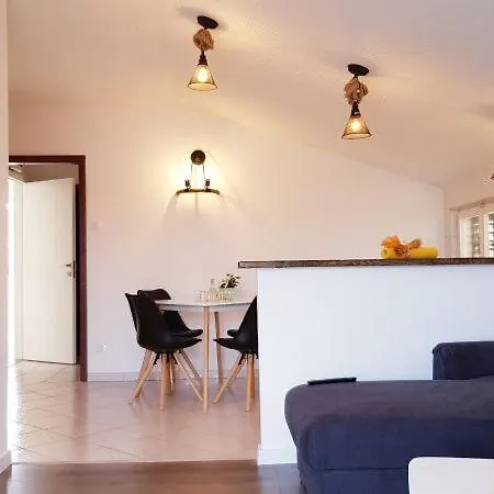 Apartment Mirjana